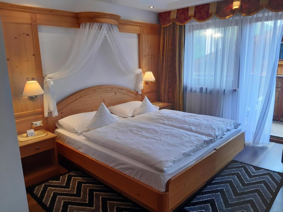 Garni Franca B&B Σέλβα ντι Βαλ Γκαρντένα Εξωτερικό φωτογραφία