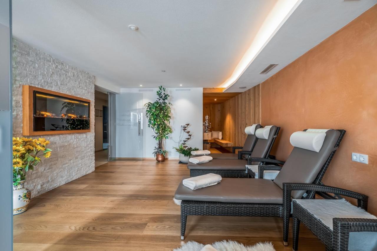 Garni Franca B&B Σέλβα ντι Βαλ Γκαρντένα Εξωτερικό φωτογραφία