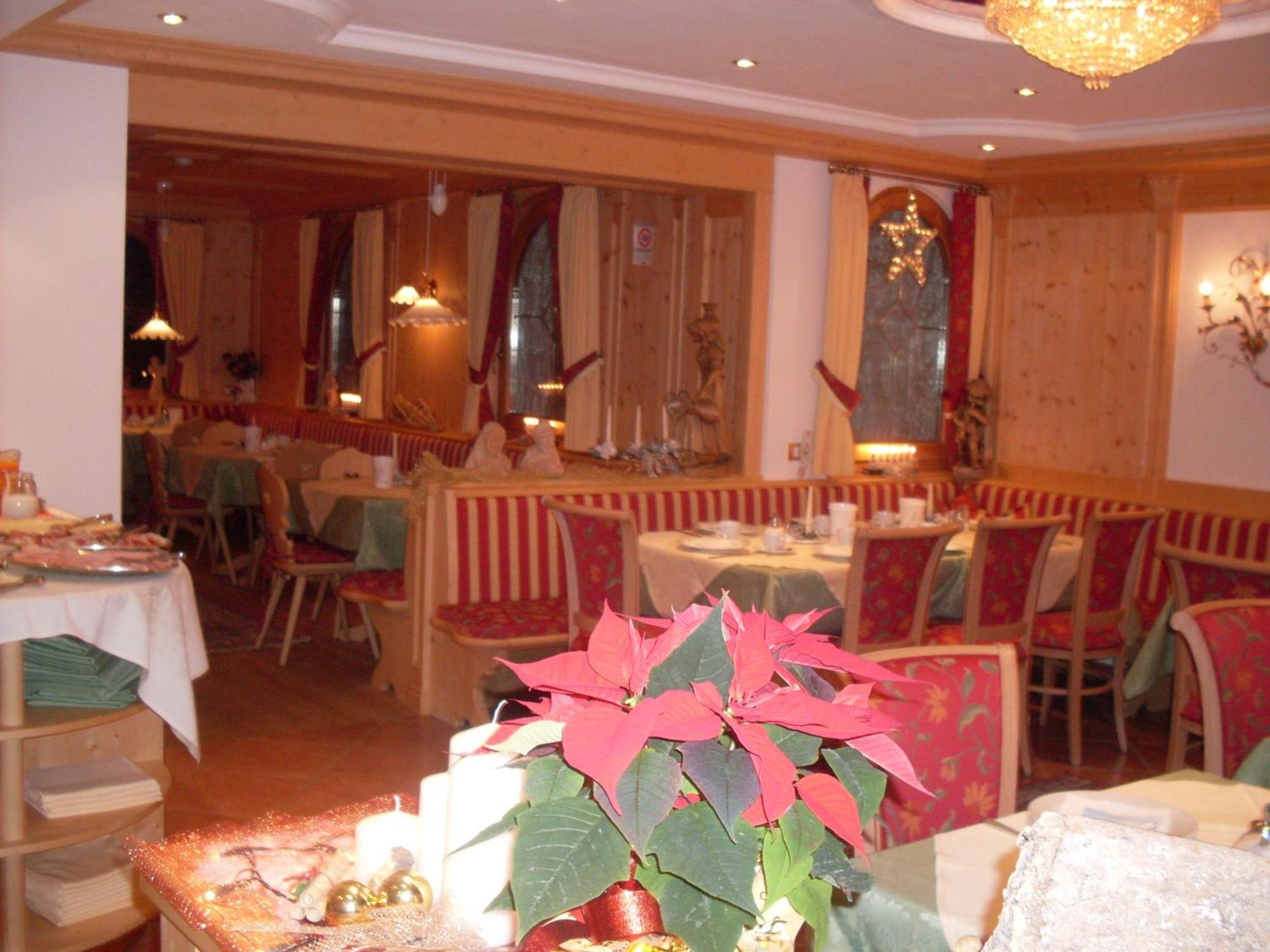 Garni Franca B&B Σέλβα ντι Βαλ Γκαρντένα Εξωτερικό φωτογραφία