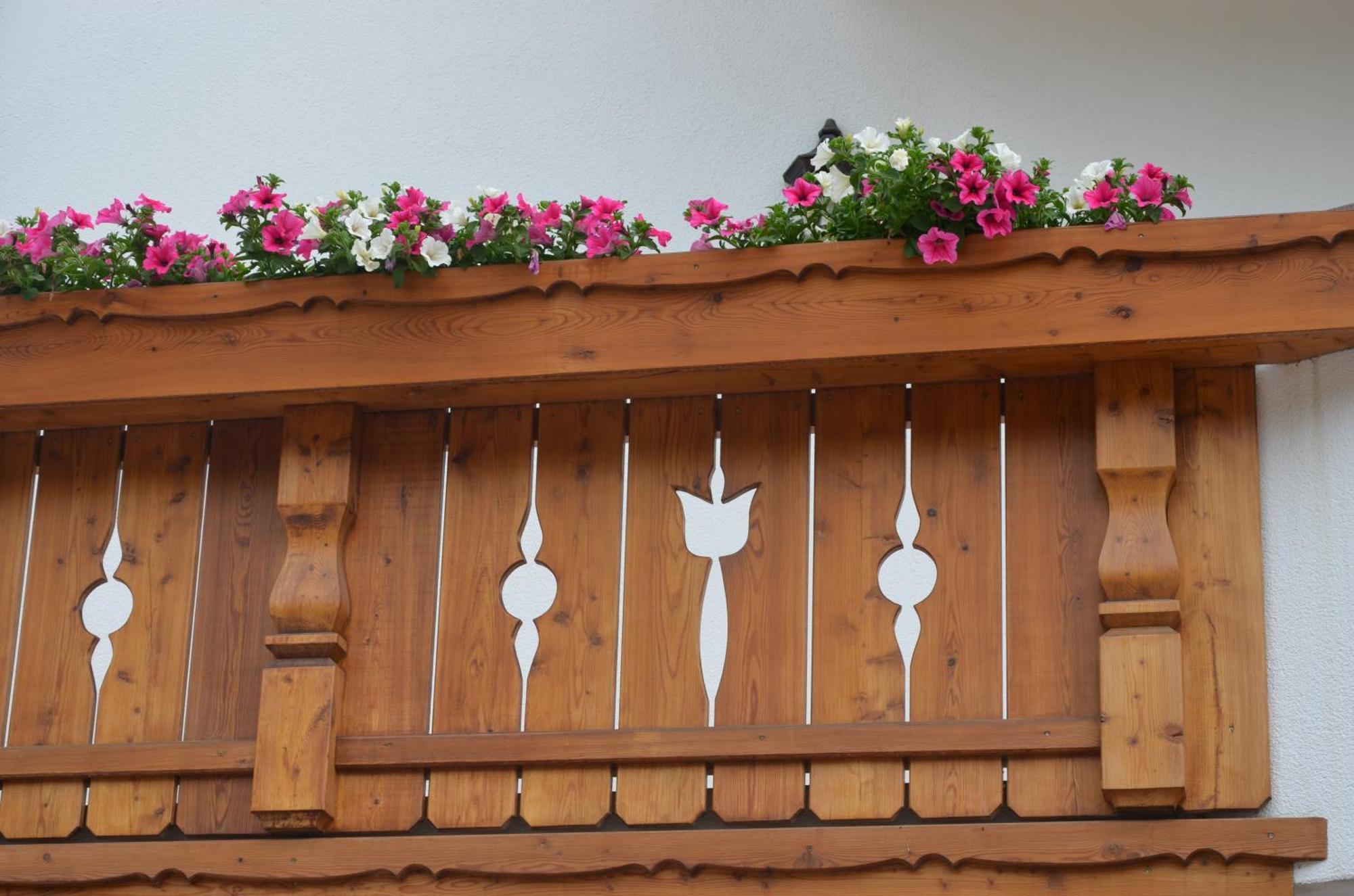 Garni Franca B&B Σέλβα ντι Βαλ Γκαρντένα Εξωτερικό φωτογραφία
