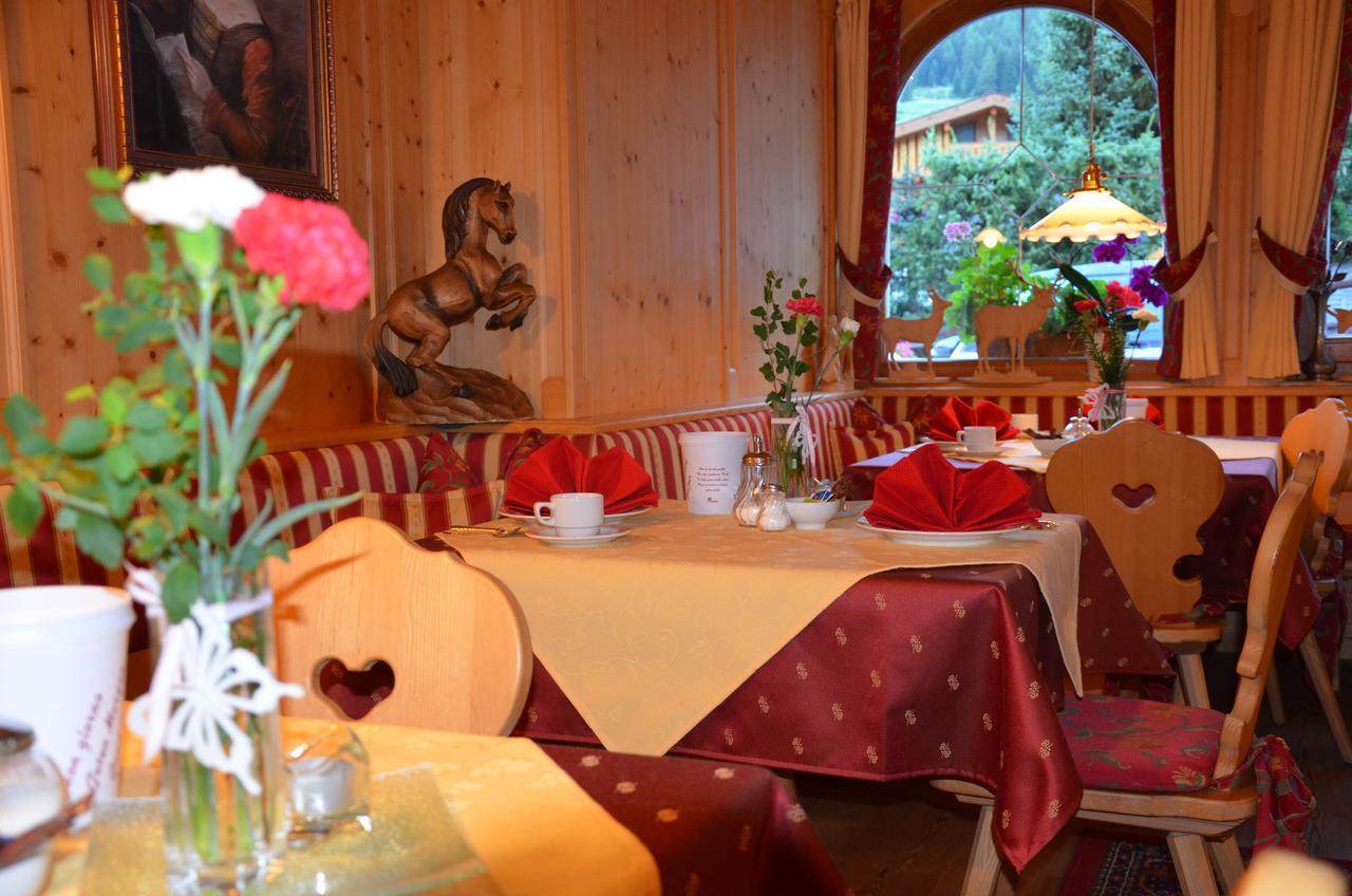 Garni Franca B&B Σέλβα ντι Βαλ Γκαρντένα Εξωτερικό φωτογραφία